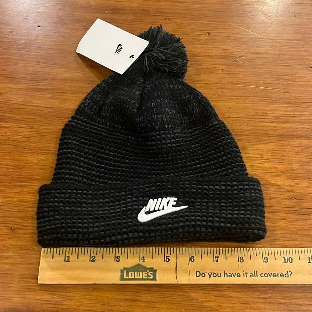 Nike new tags
